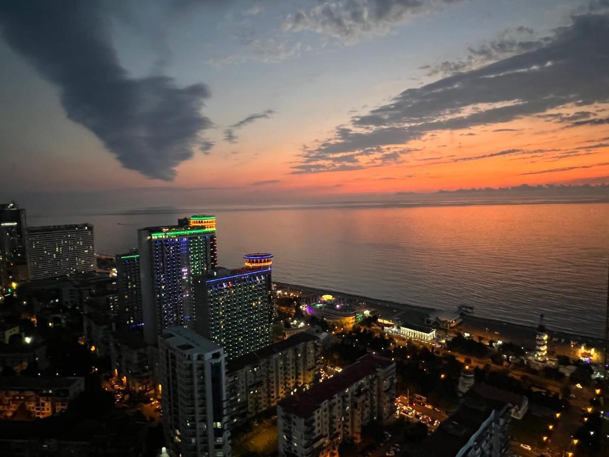 Hotel Orbi City Sea Horizon Batumi Exterior foto